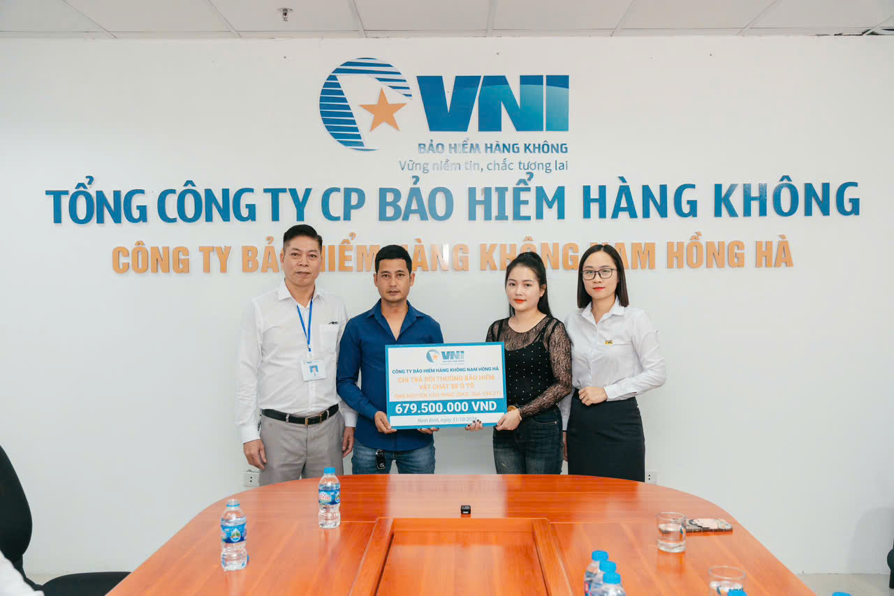 VNI nhanh chóng chi trả 700 triệu đồng bồi thường bảo hiểm vật chất xe ô tô cho khách hàng